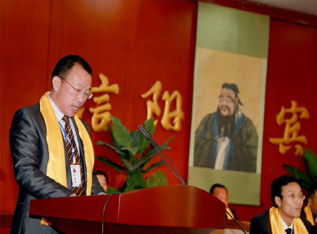 仁愛鑄造新輝煌 ——記河南永和建設(shè)集團(tuán)有限公司黨支部書記、董事長孔德穩(wěn) 