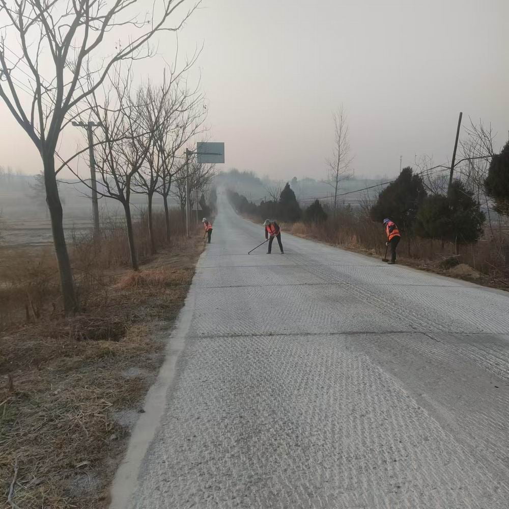 信陽(yáng)市平橋區(qū)X002線北新店至胡店路網(wǎng)改善項(xiàng)目施工